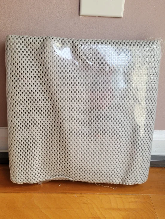 Rug Grabber premium non-slip Grey rug Cushion for hard floors 22" X 90" In New - Picture 2 of 7